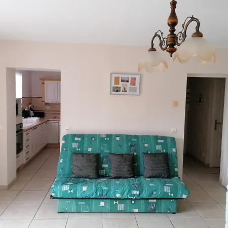 L'aramont Proche De Carcassonne Holiday home *