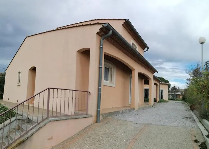 L'aramont Proche De Carcassonne Prázdninový dům *